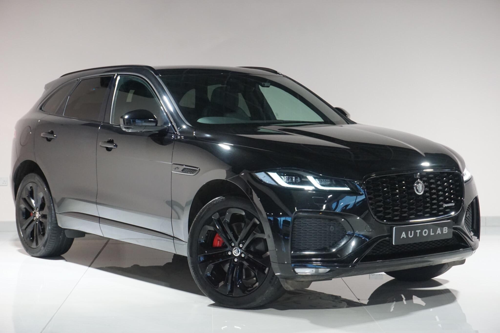 Jaguar F-PACE 3.0 D300 MHEV R-Dynamic HSE Black SUV 5dr Diesel Auto AWD Euro 6 (s/s) (300 ps)